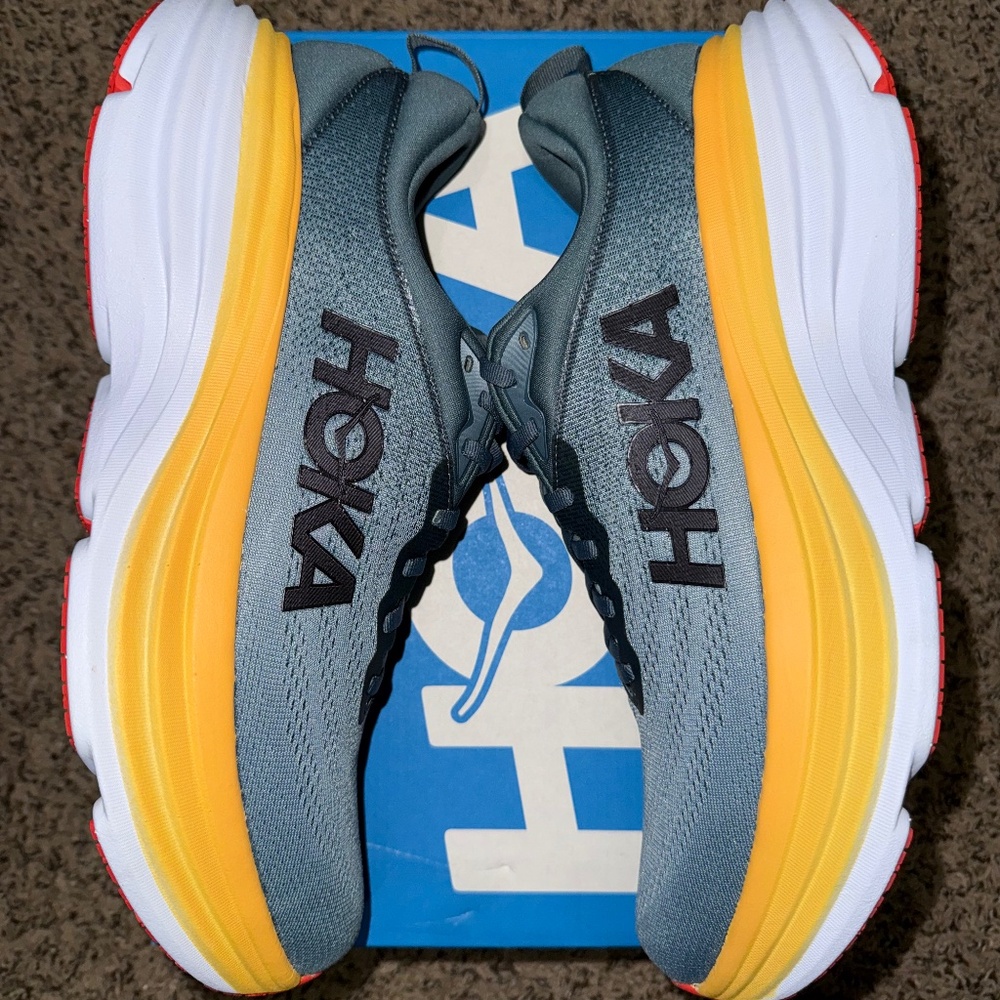 HOKA BONDI 8